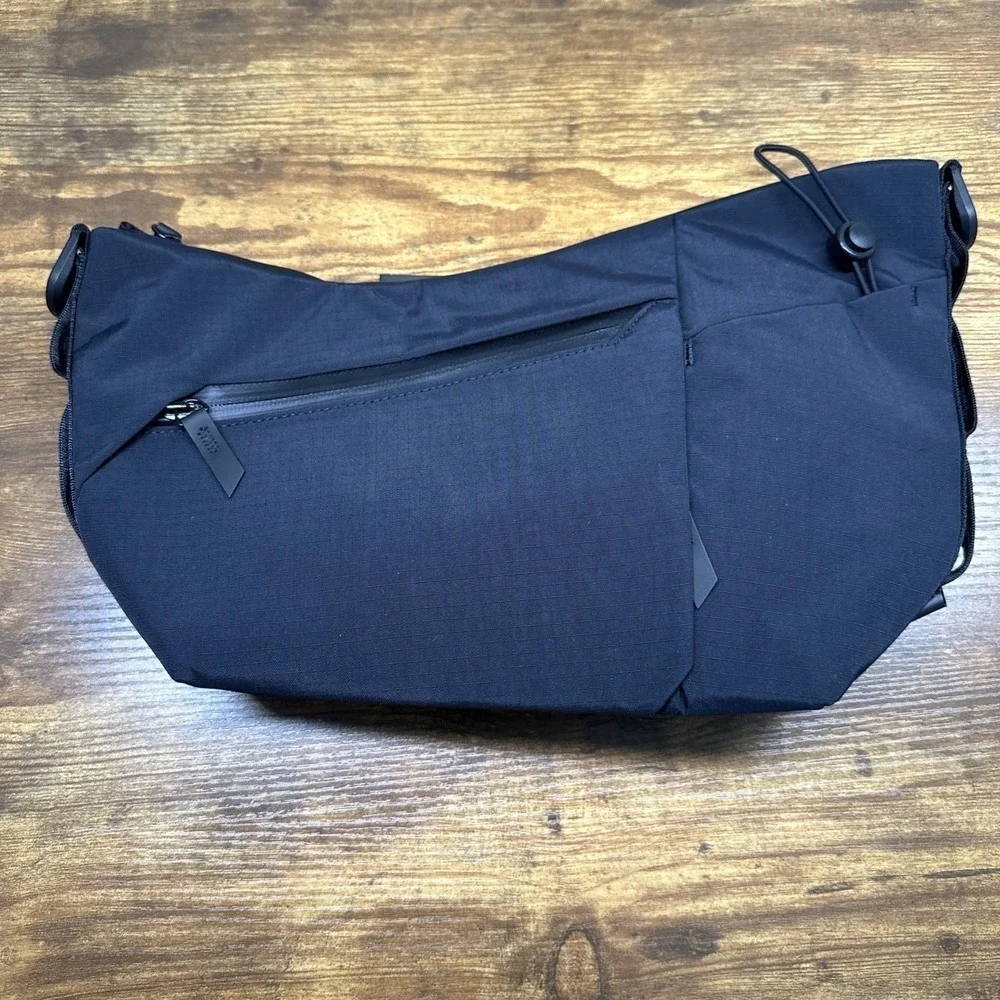 NEW Alpaka Flow Satchel 4L Black Crossbody Messenger Bag Water Resistant